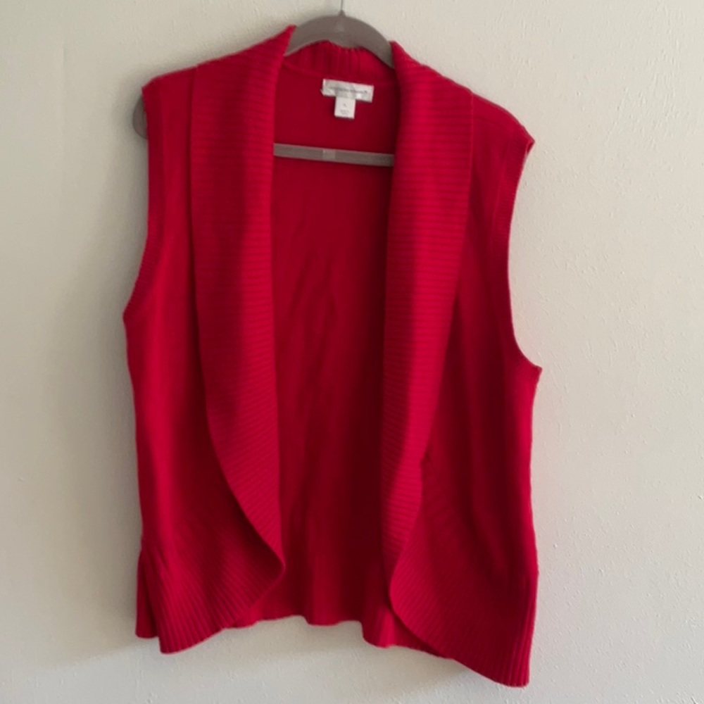 Sweater vest
